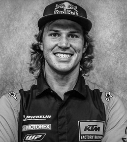 DANIEL SANDERS